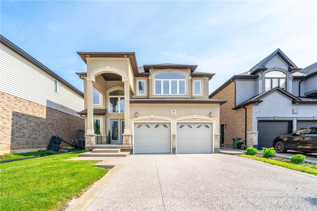 7 Donatello Court, Hamilton, ON, L9B 0C2