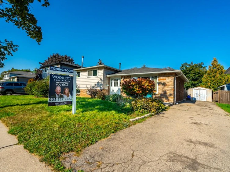 519 Pinedale Avenue, Burlington, ON, L7L 3W3