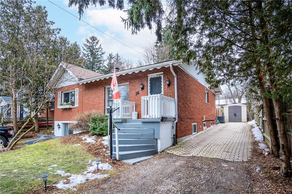 36 Church Street, Hamilton, ON, L9G 2Y7
