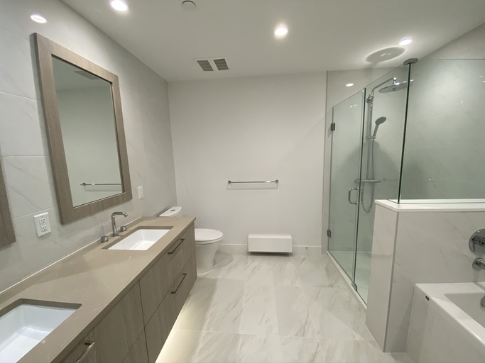 733 East 3rd Street, North Vancouver, BC, V7L 1G8