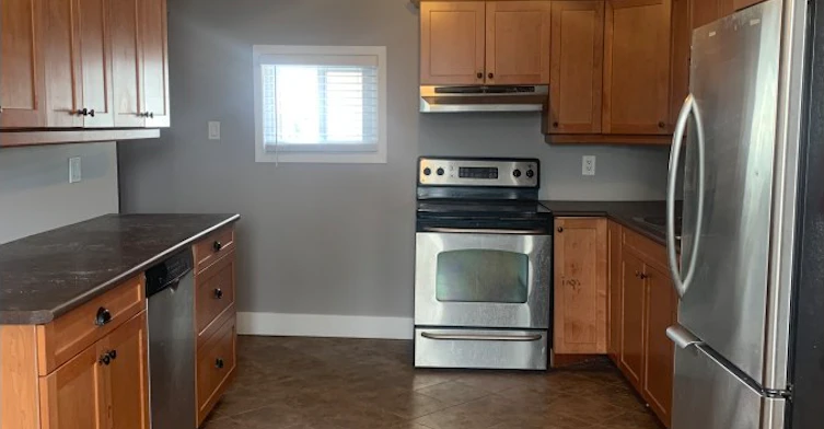 174 Mcdonnel Street, Peterborough, ON, K9H 2V9 - 2