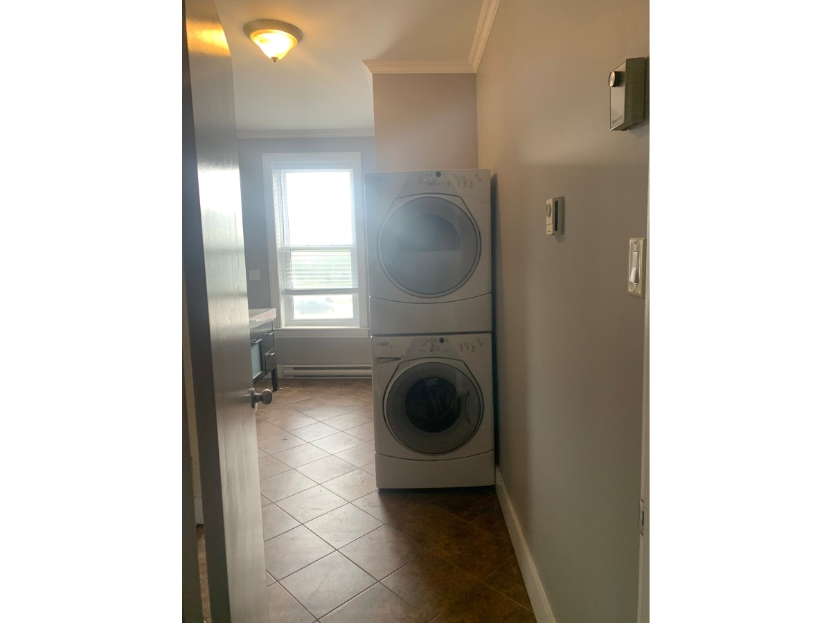 174 Mcdonnel Street, Peterborough, ON, K9H 2V9 - 5