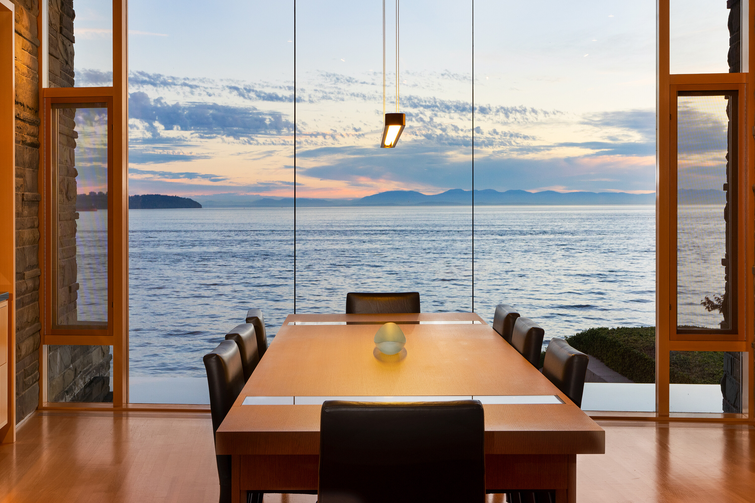 2910 Park Lane, West Vancouver, BC, V7V 1E9