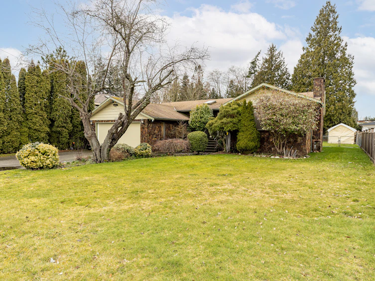 1551 Phoenix Street, Surrey, BC, V4B 3L1