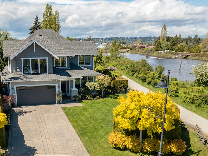3737 142nd Street, Surrey BC V4P 0C2