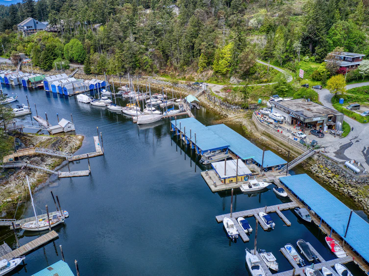 5527 Sans Souci Road, Richmond, BC, V7Z 1B6