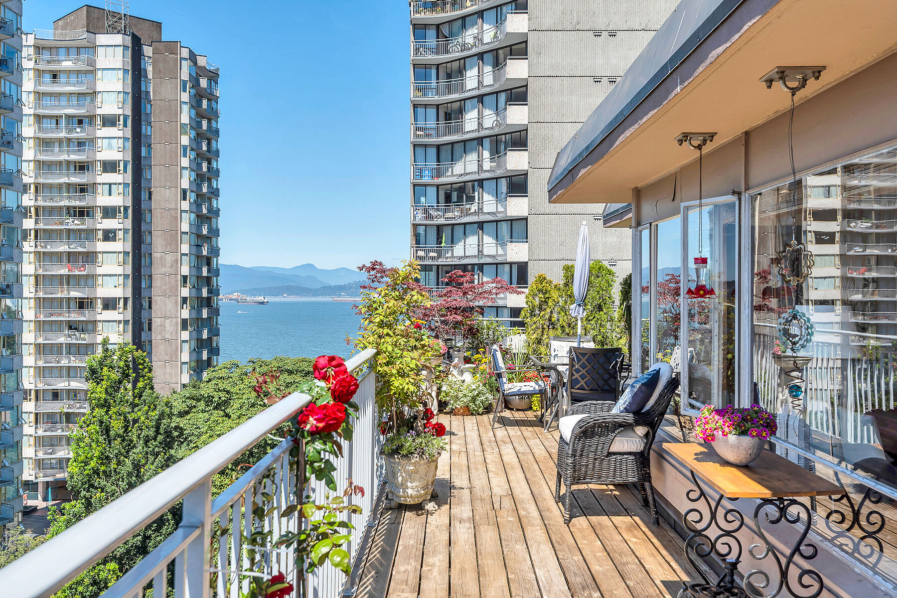 Ph802-1315 Cardero Street, Vancouver, BC, V6G 2J2