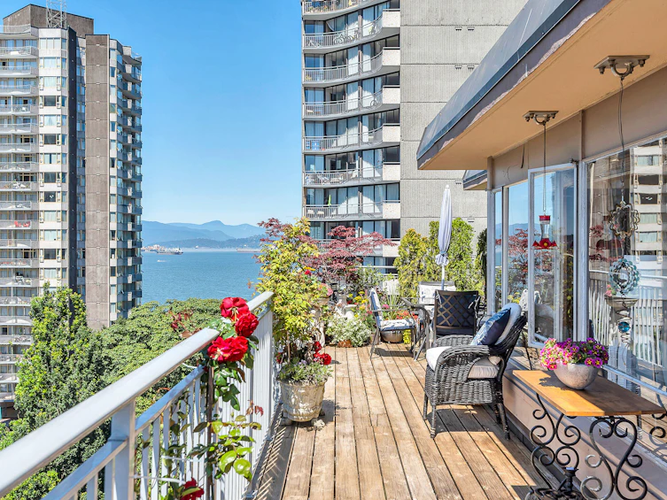 Ph802-1315 Cardero Street, Vancouver, BC, V6G 2J2