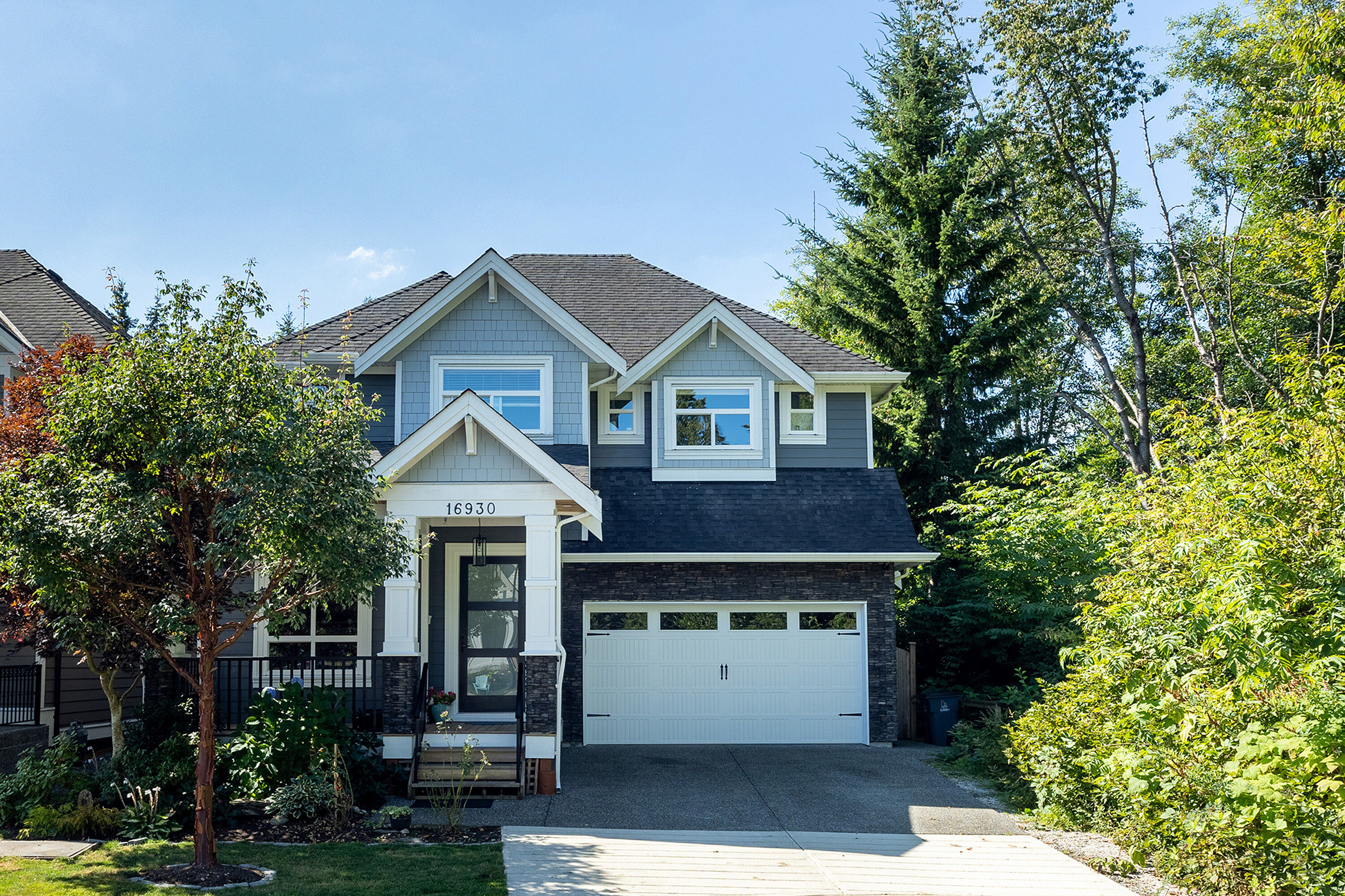 16930 1st Avenue, Surrey, BC, V3A 1N1