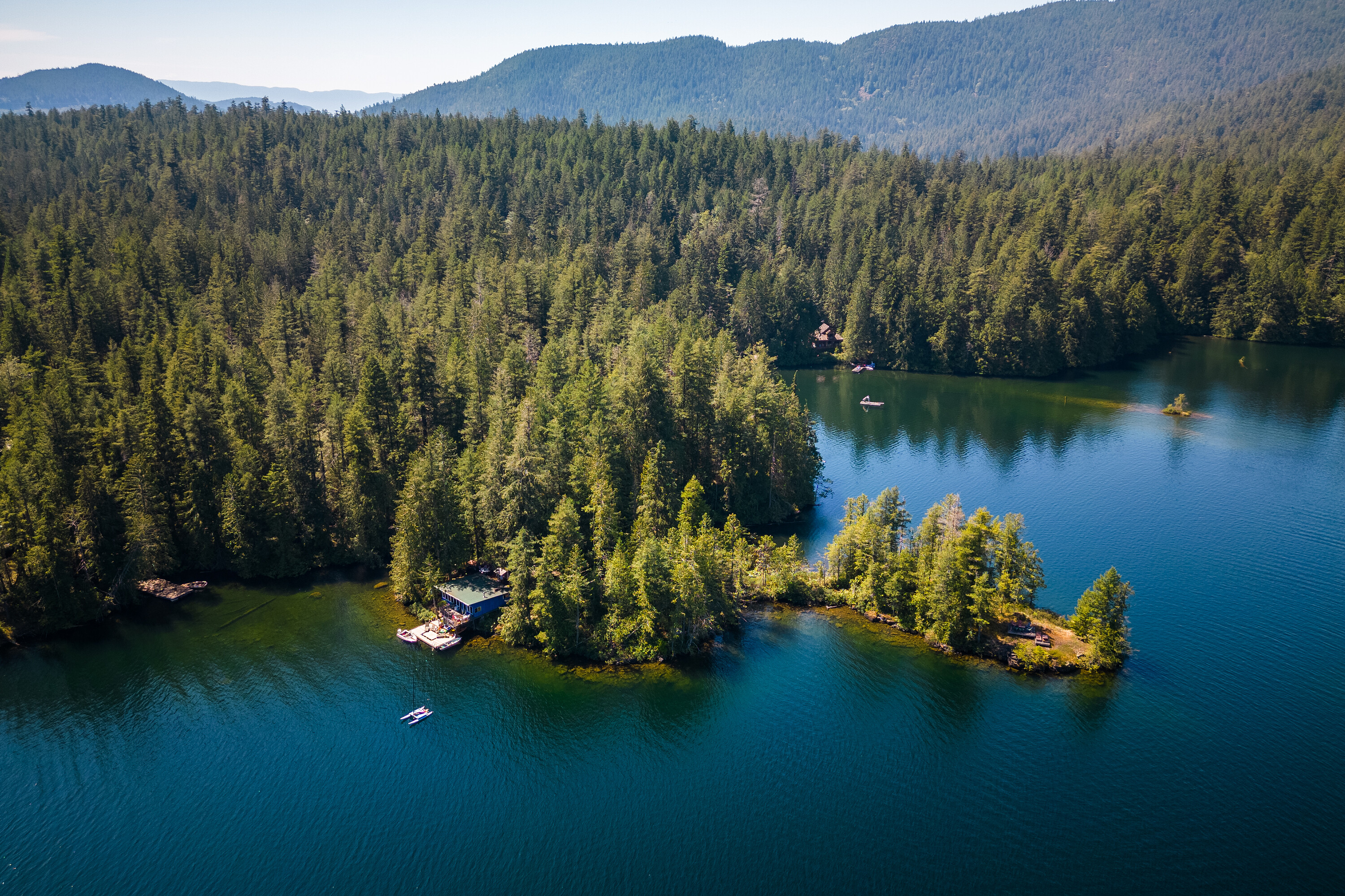 9270 West Sakinaw Lakeshore Way, Pender Harbour Egmont, BC, V0N 2H1