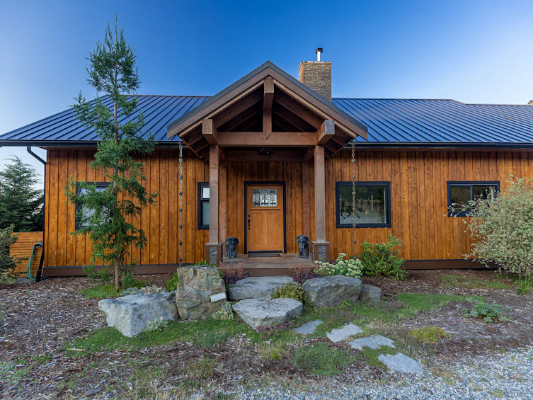 2247 Pixton Road, Gibsons, BC, V0N 2W5