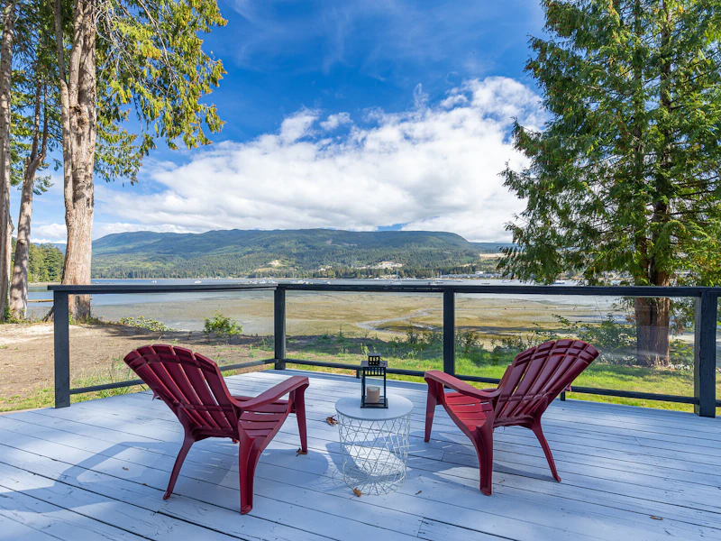 5888 Reef Road, Sechelt BC