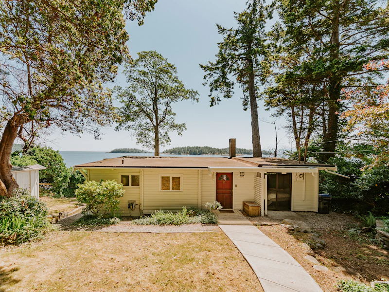 6663 Sunshine Coast Highway, Sechelt BC