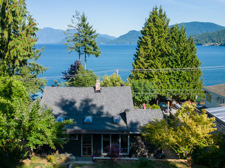 1231 Marine Drive, Gibsons, BC, V0N 1V1