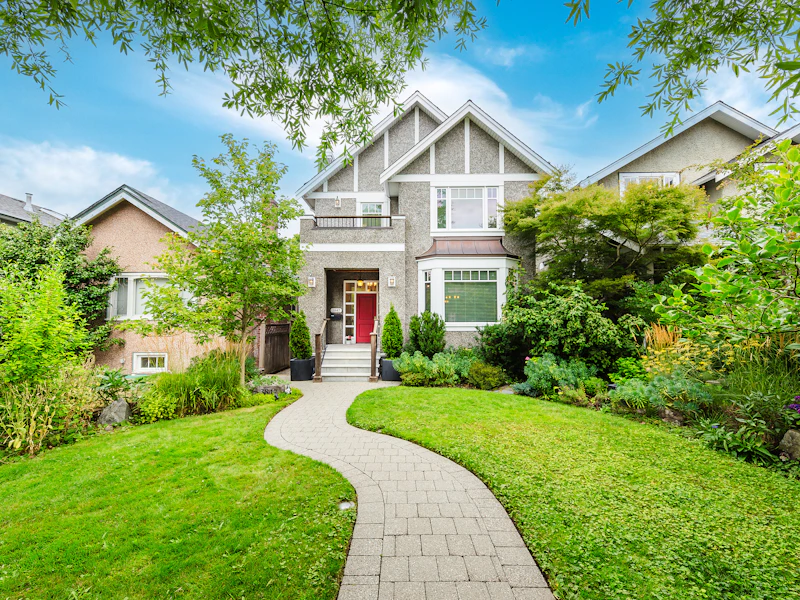 3847 W 30th Avenue, Vancouver BC V6S 1W9