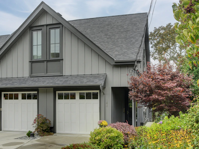 144 St. Andrews Street, Victoria BC V8V 2M7