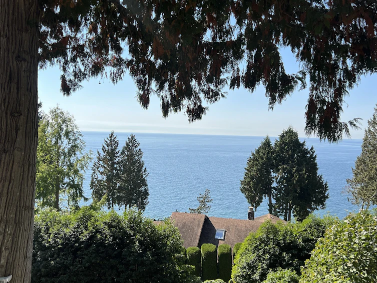 4977 Sunshine Coast Highway, Sechelt, BC, V7Z 0B6