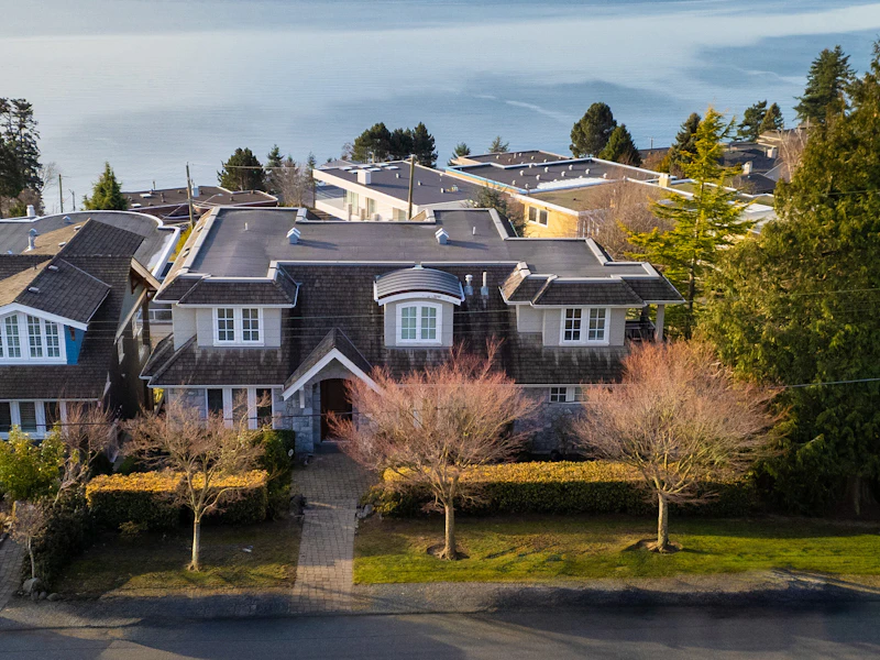 14420 Magdalen Avenue, Surrey BC V4B 2X6