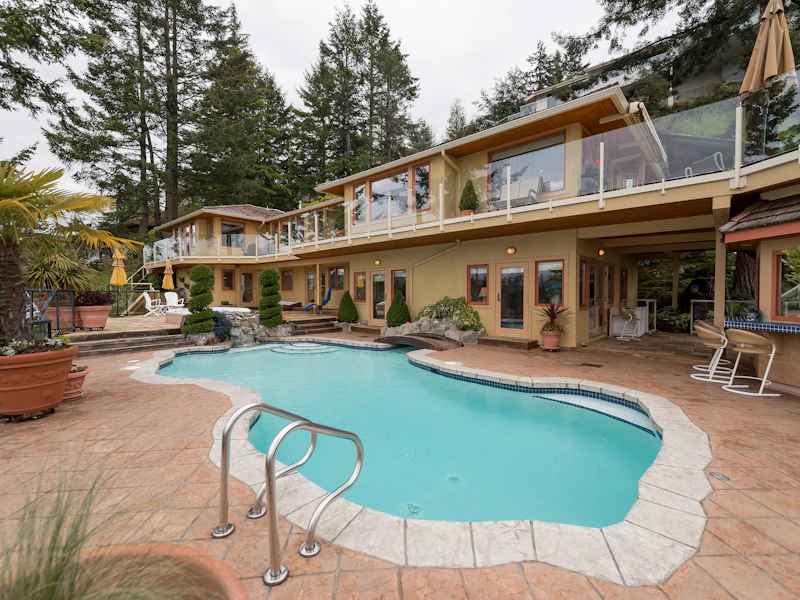 6026 Eagleridge Drive, West Vancouver BC V7W 1W9