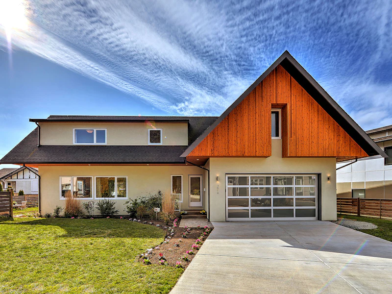 3918 Orchard Lane, Saanich BC