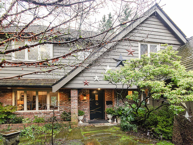 4648 Piccadilly North Court, West Vancouver BC V7W 1E2