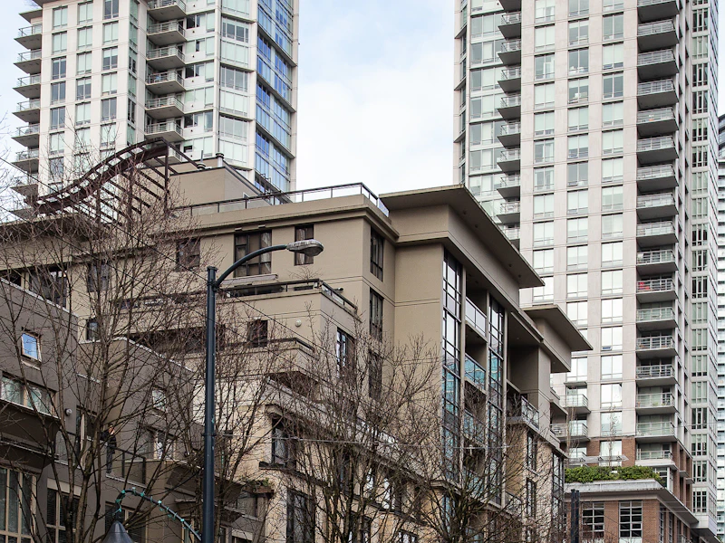 802 - 535 Smithe Street, Vancouver BC V6B 0H2