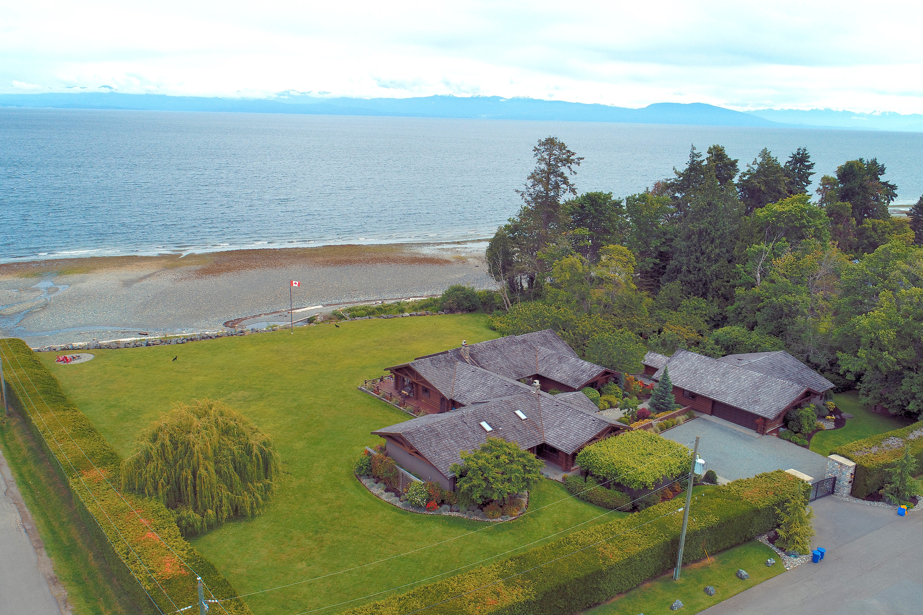 6998 Strait Road, Nanaimo, BC, V0R 2H0