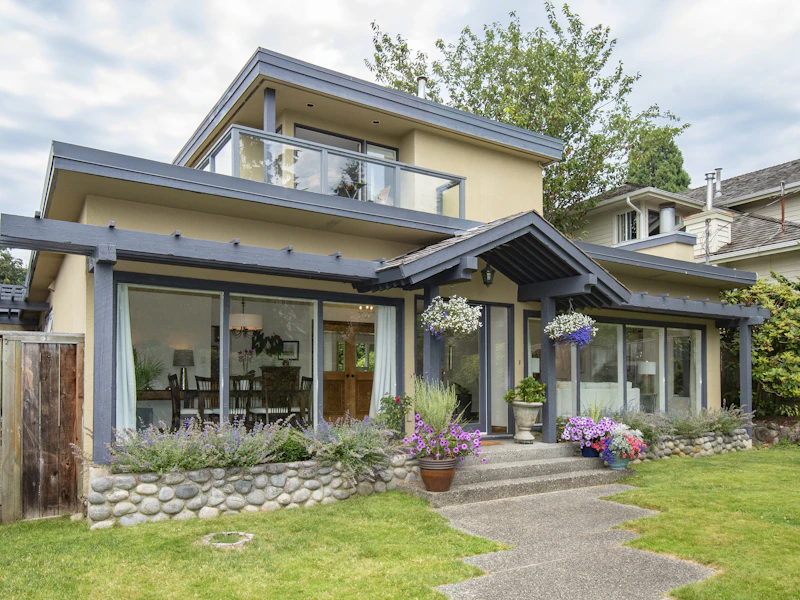 1049 Jefferson Avenue, West Vancouver BC V7T 2A6