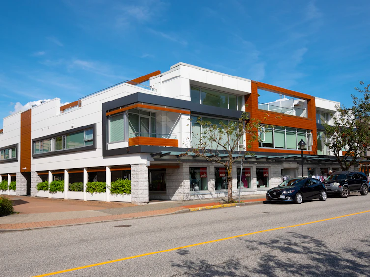 104-1525 Bellevue Avenue, West Vancouver, BC, V7V 1A6