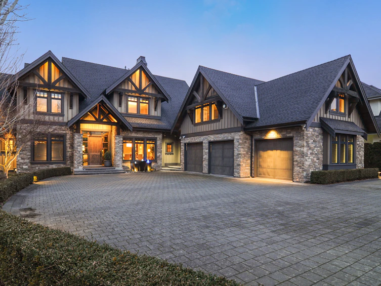 20163 2 Avenue, Langley, BC, V2Z 0A3
