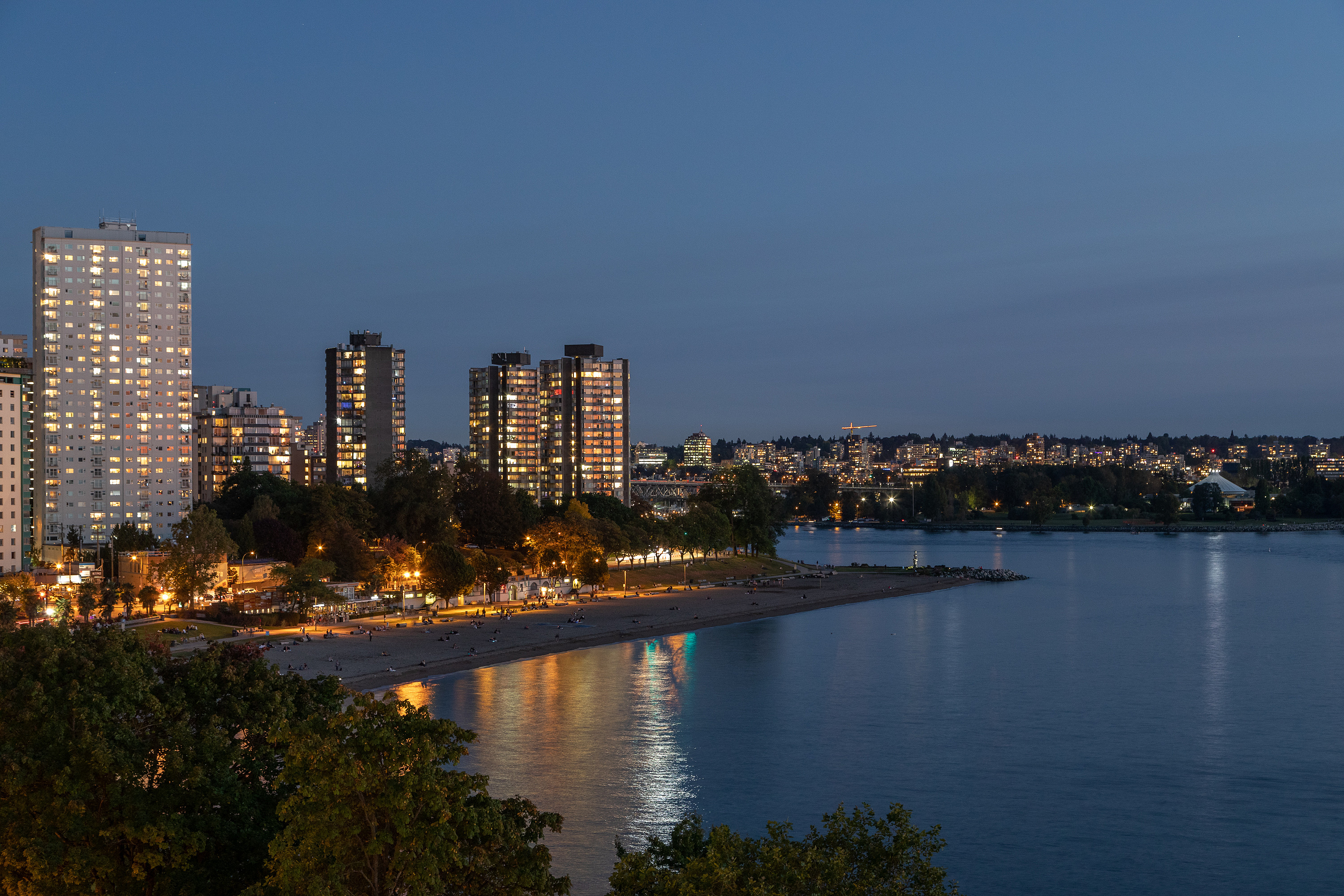 802-2095 Beach Avenue, Vancouver, BC, V6G 1Z3