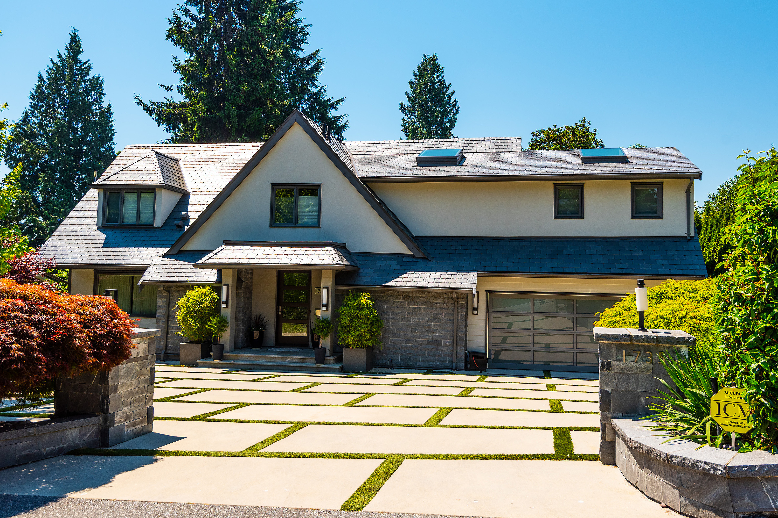 1735 19th Street, West Vancouver, BC, V7V 3X8