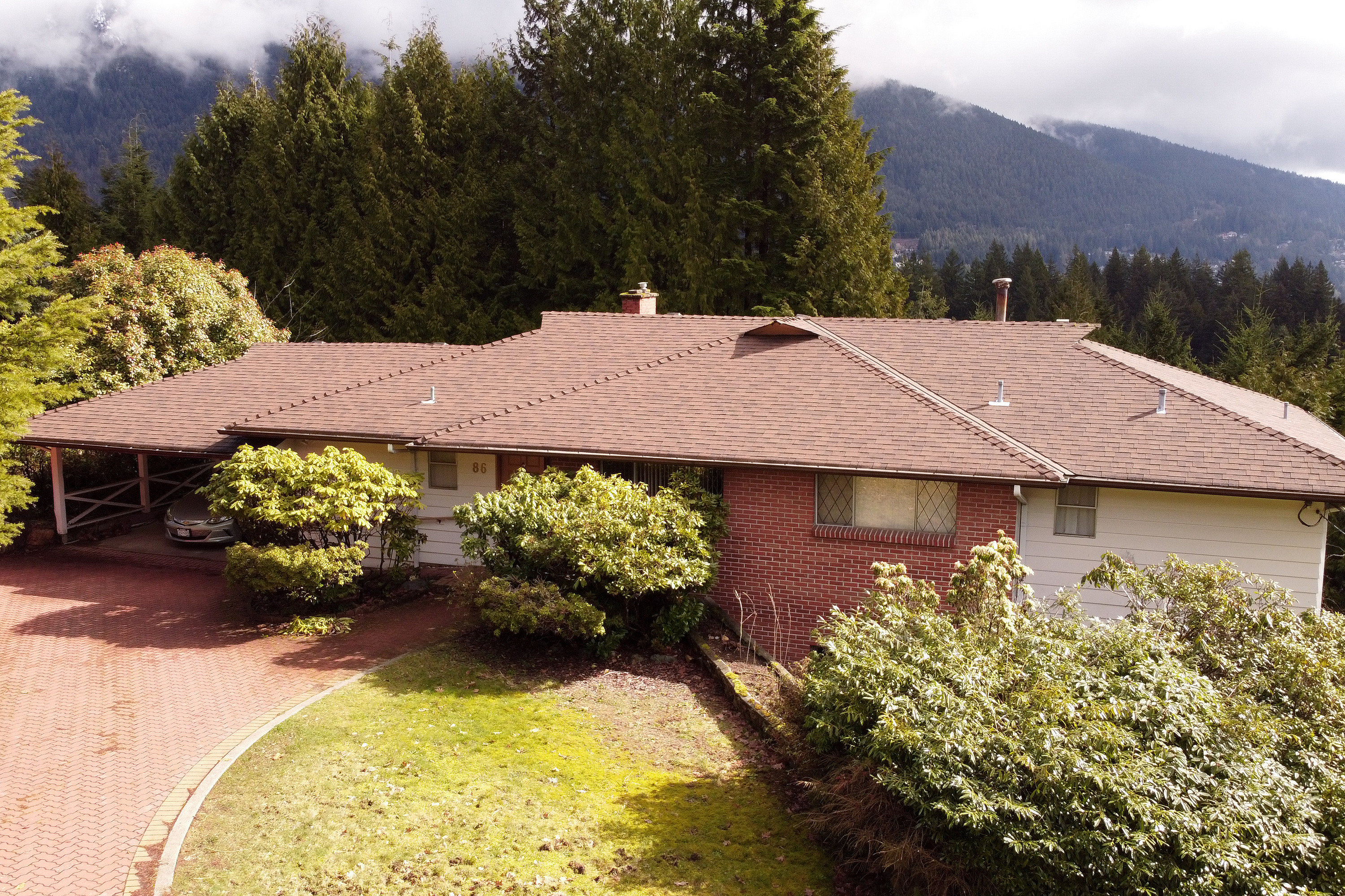 86 Bonnymuir Drive, West Vancouver, BC, V7S 1L2
