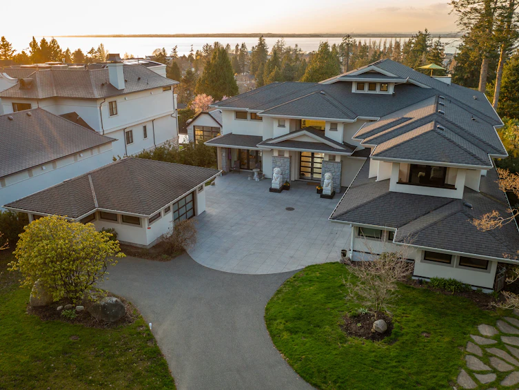 2729 Crescent Drive, Surrey, BC, V4A 3J9