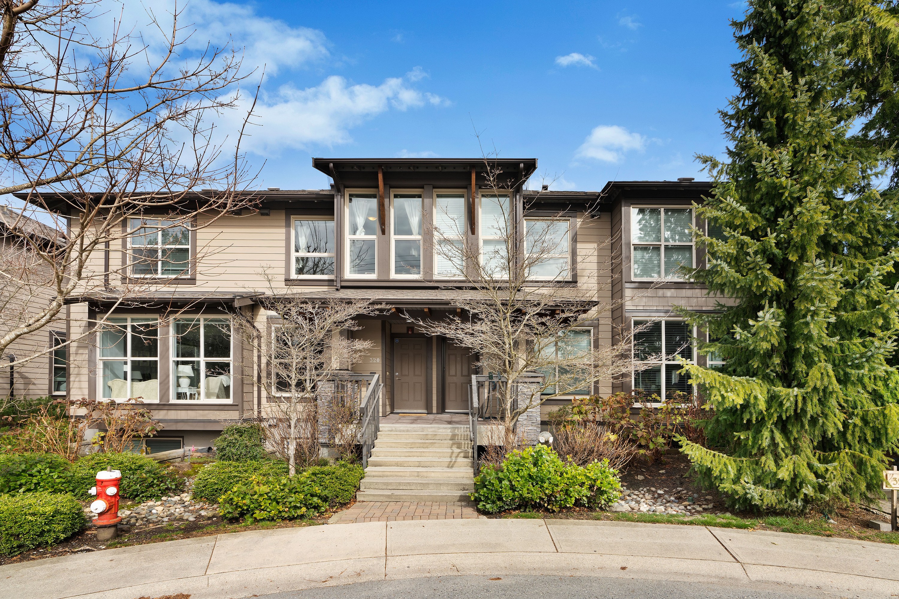 320 E 14th Street, North Vancouver, BC, V7L 2N6