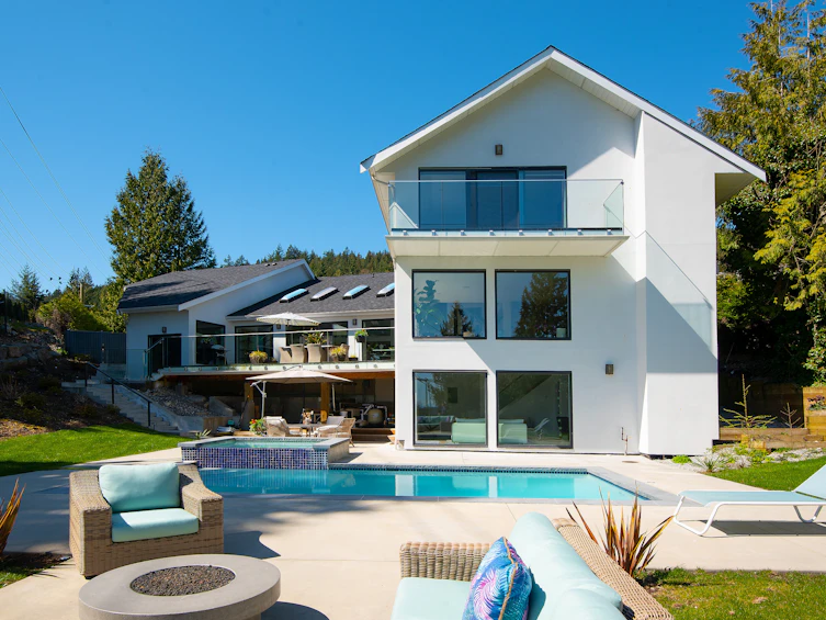598 St. Andrews Road, West Vancouver, BC, V7S 1V4