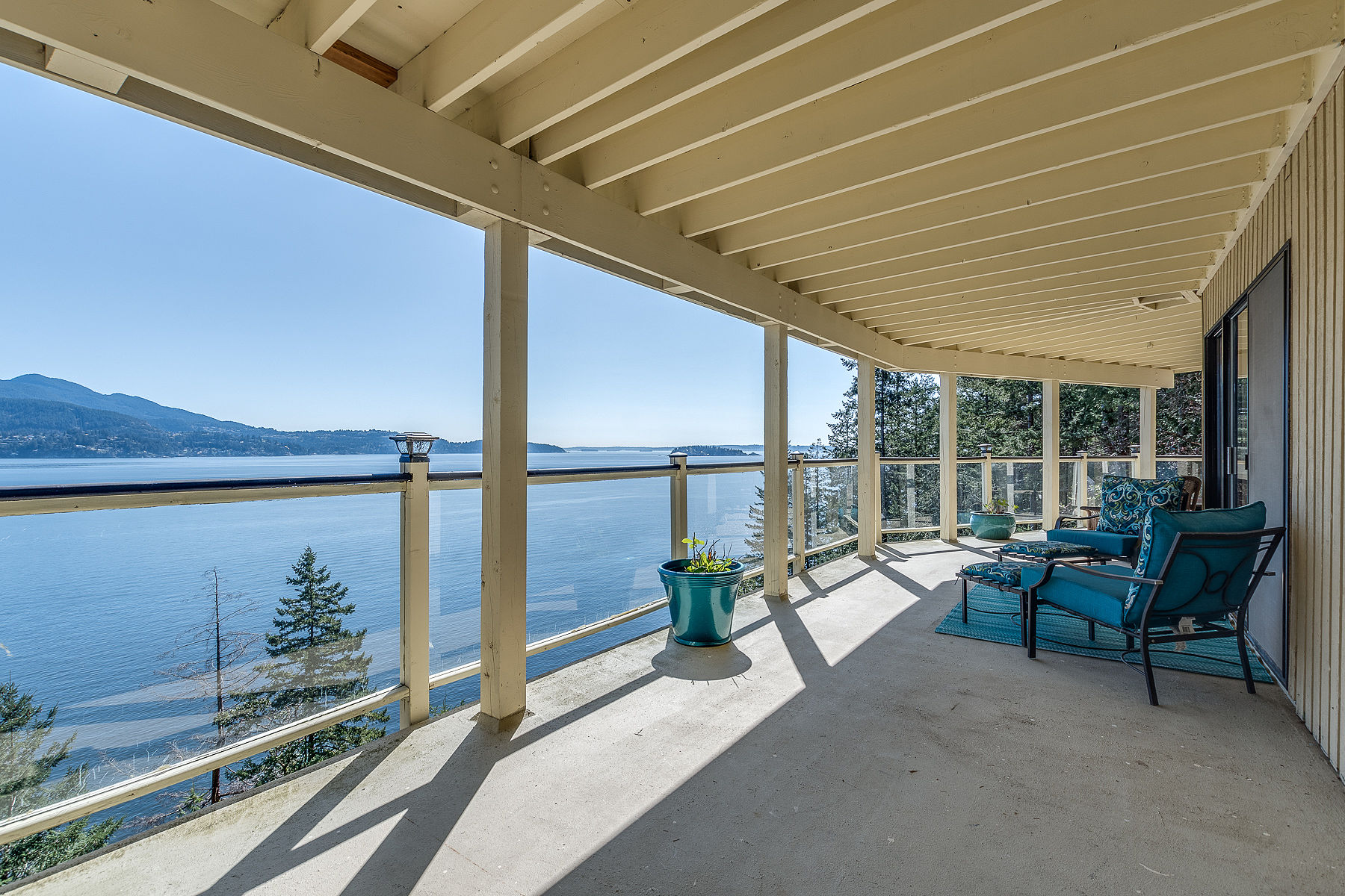 729 Taylor Road, Bowen Island, BC, V0N 1G1