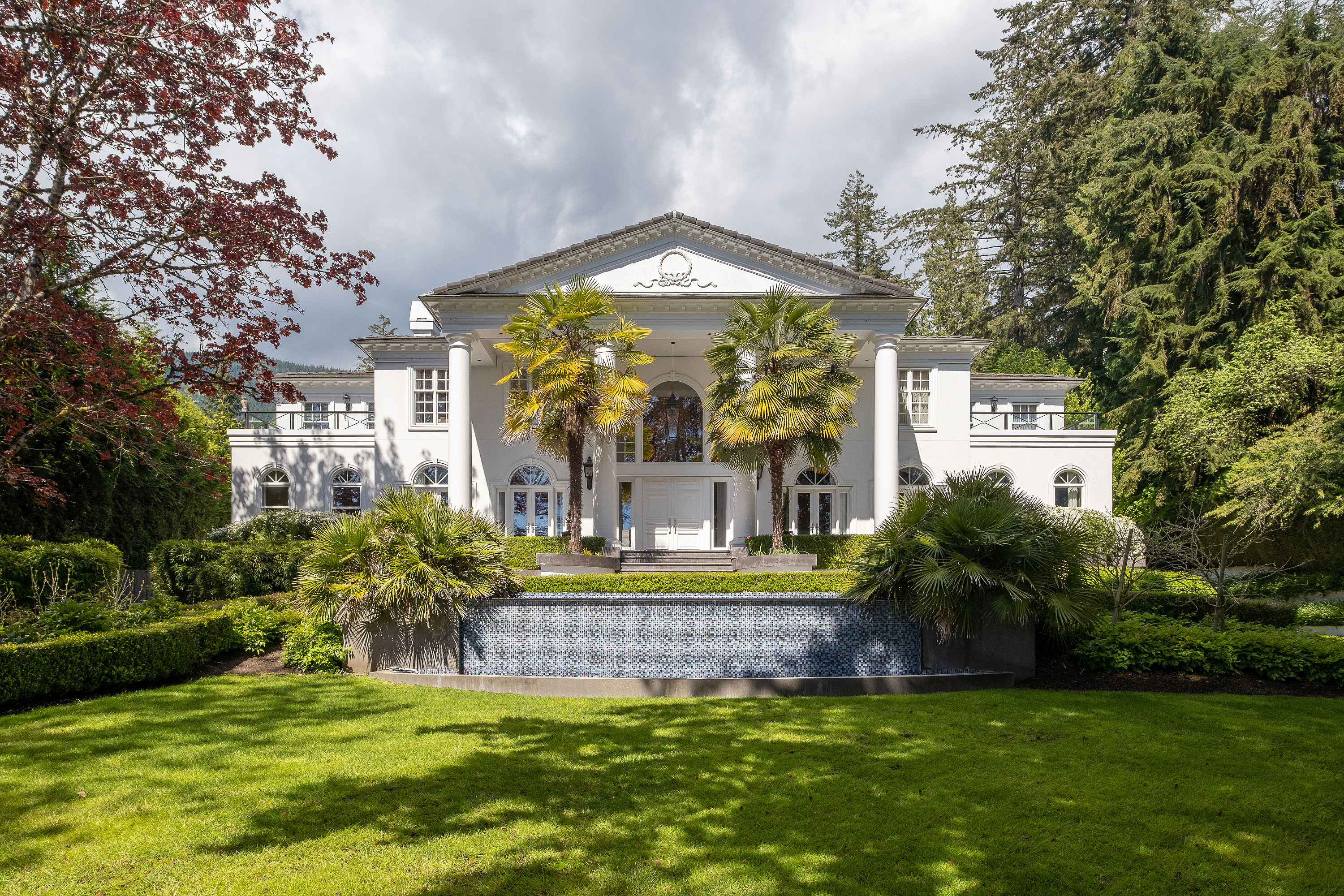 2929 Mathers Avenue, West Vancouver, BC, V7V 2J7