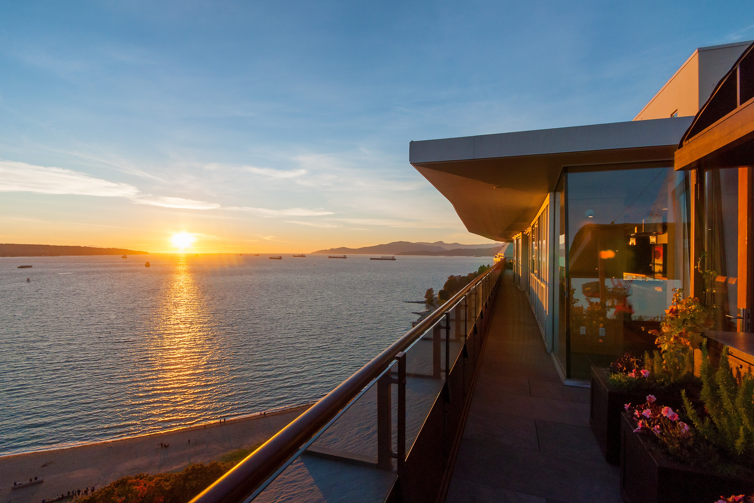 2001-1835 Morton Avenue, Vancouver, BC, V6G 1V3
