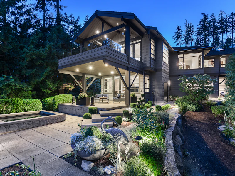 4846 Vista Place, West Vancouver BC V7W 3E7