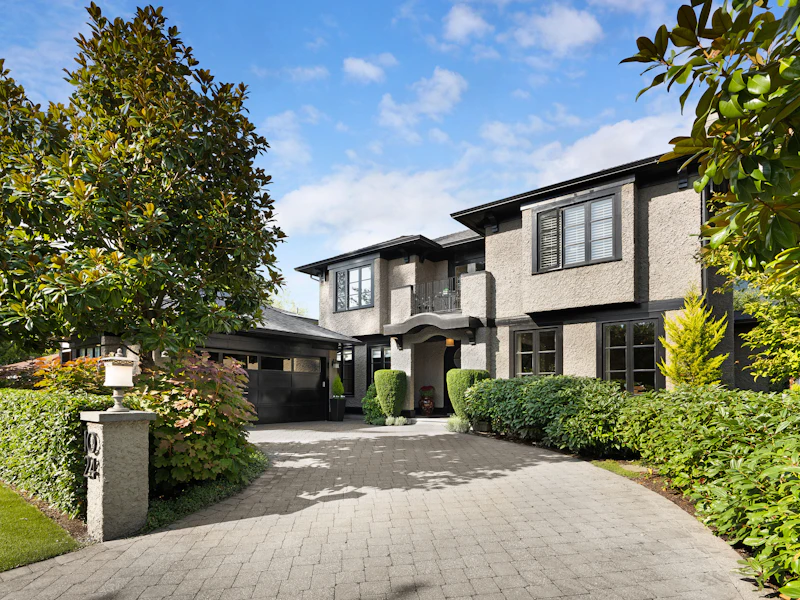 1024 Belmont Avenue, North Vancouver BC V7R 1K2