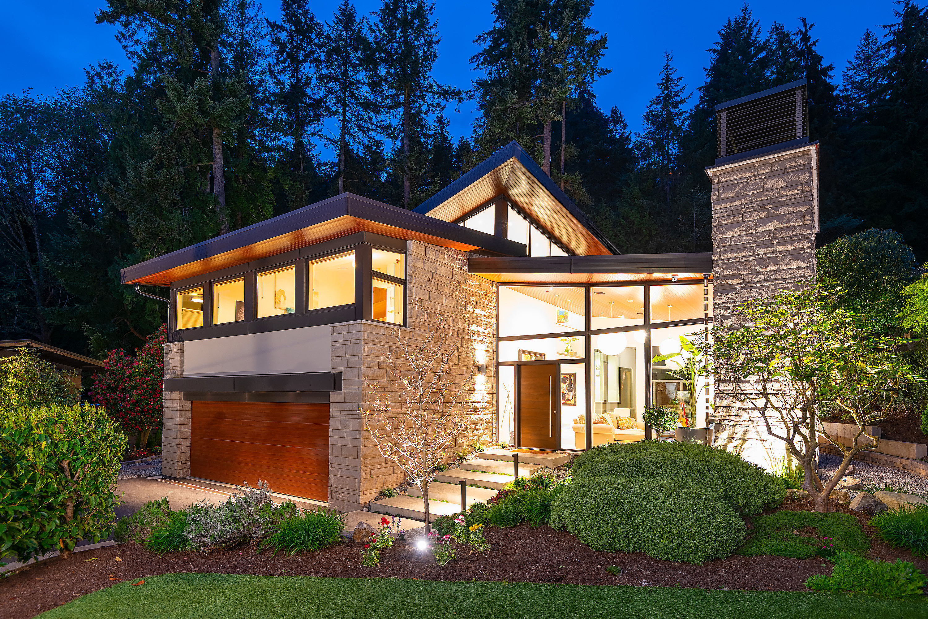 4121 Rose Crescent, West Vancouver, BC, V7V 2N6