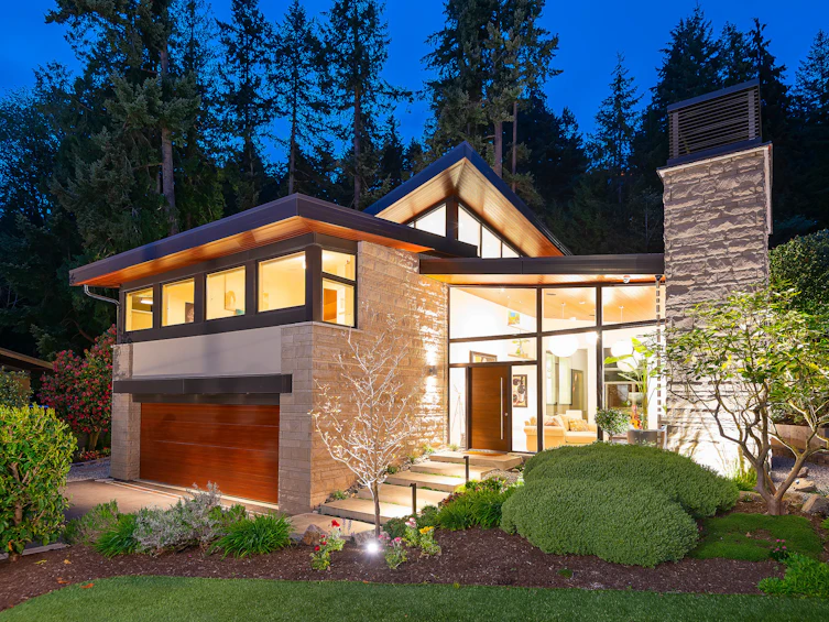 4121 Rose Crescent, West Vancouver, BC, V7V 2N6