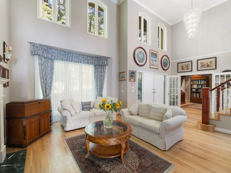4250 Almondel Place, West Vancouver BC V7V 3L7