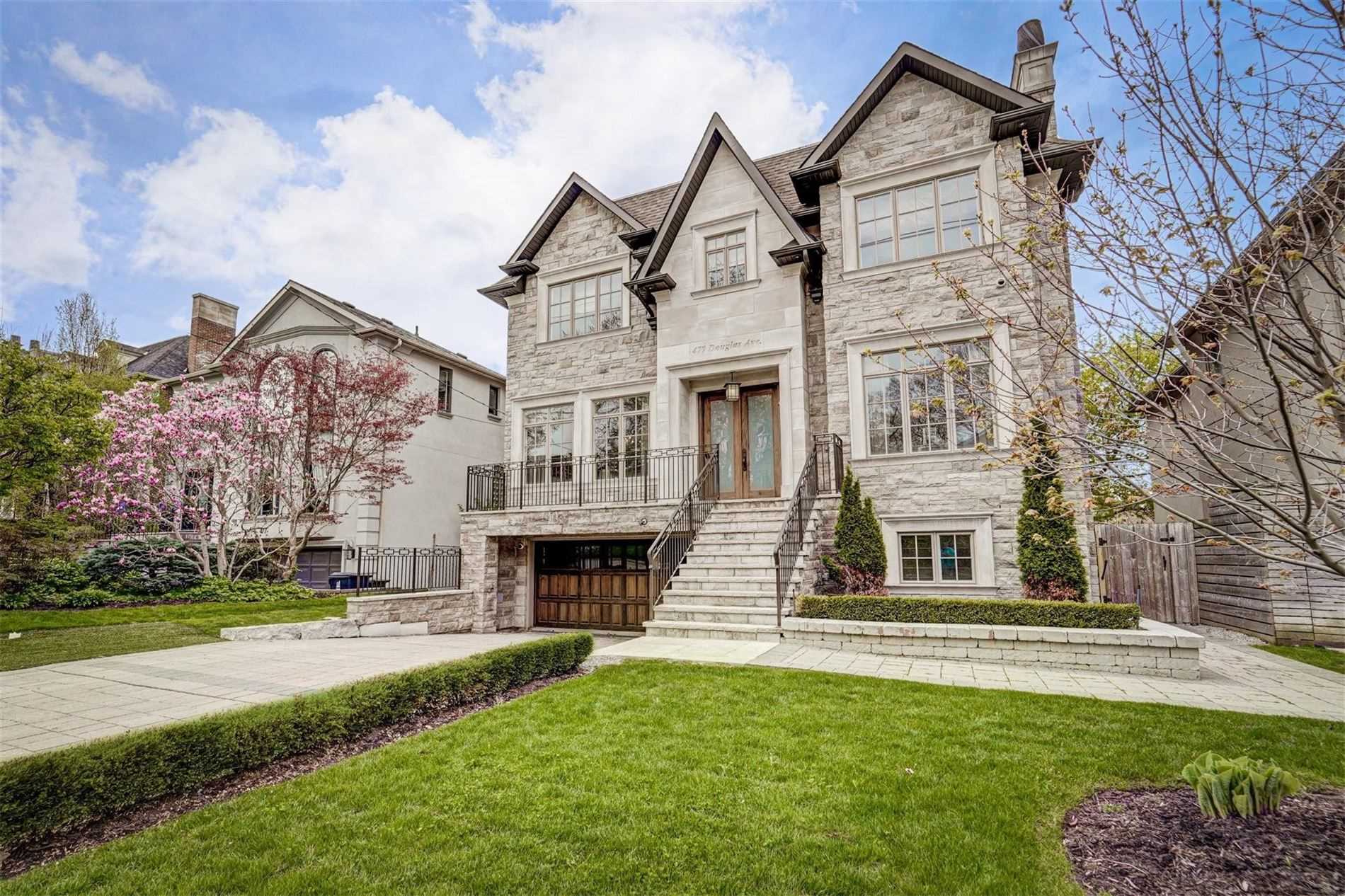 479 Douglas Ave  