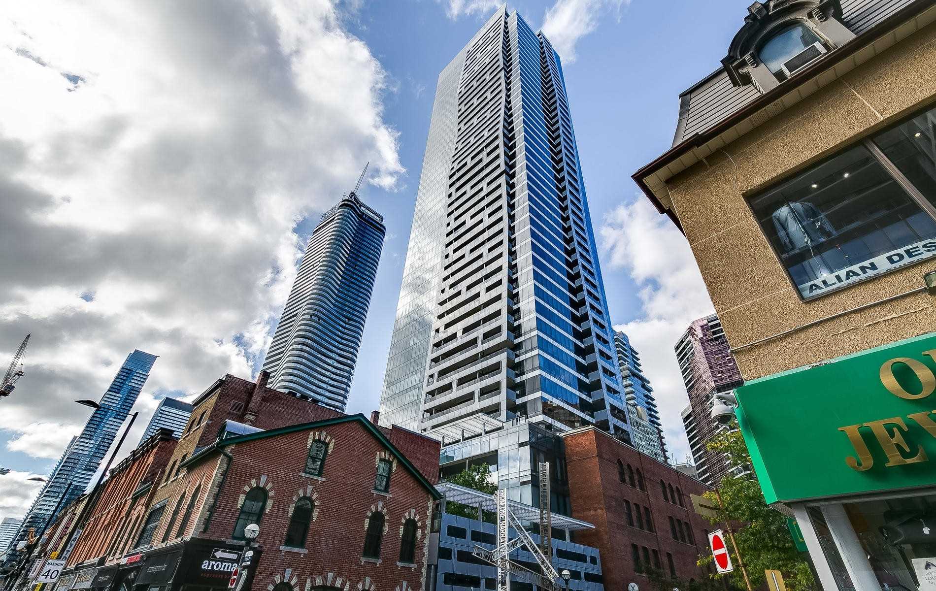 220-5 St Joseph St  