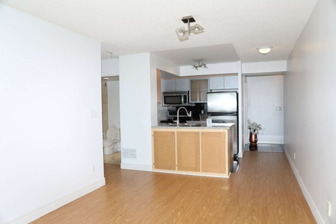 1512-18 Harrison Gdn Blvd  