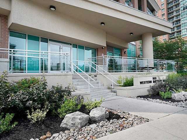 1706-100 Western Battery Rd  