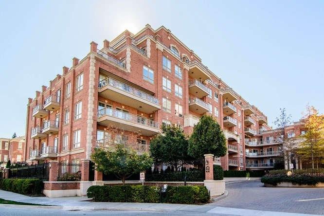 334-20 Burkebrook Pl  