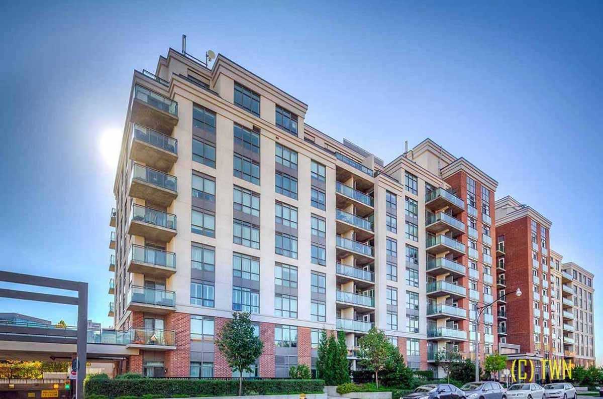 924-120 Dallimore Circ  